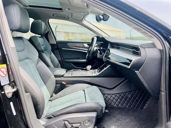 奥迪A6(进口) 2020款 allroad quattro 探索家 55 TFSI 尊享越野型