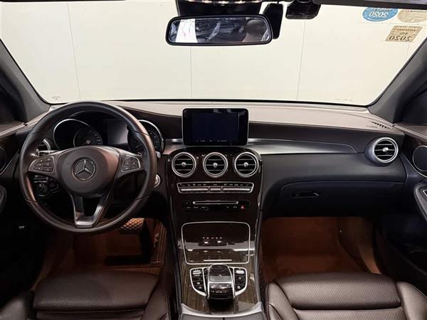 奔驰GLC 2018款 GLC 260 4MATIC 豪华型