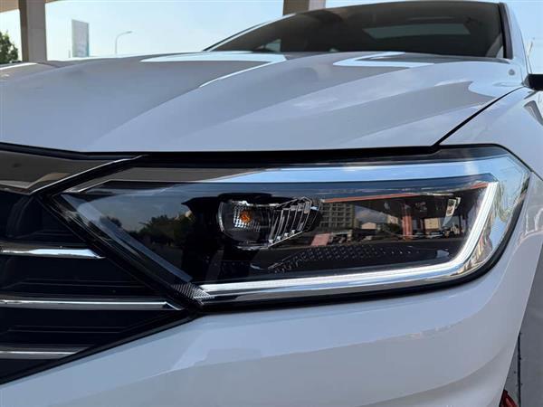 速腾 2022款 200TSI DSG超越版