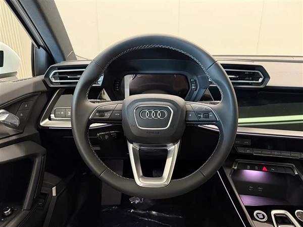 奥迪A3 2025款 Sportback 35TFSI 飞驰尊享型