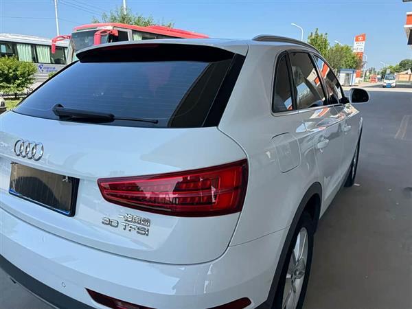 奥迪Q3 2018款 30周年年型 30 TFSI 风尚型