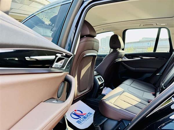 宝马X3 2023款 xDrive25i M运动套装