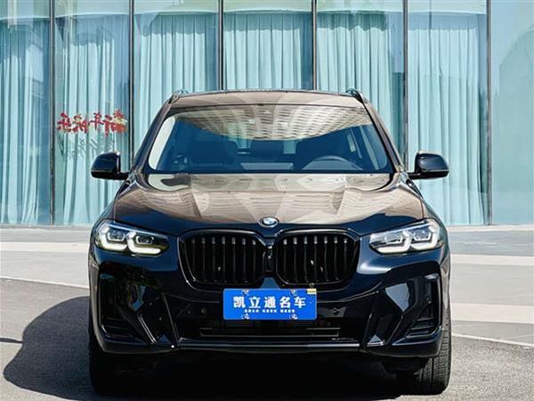 宝马X3 2023款 xDrive30i 领先型 M曜夜套装