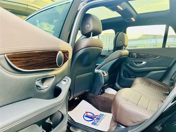 奔驰GLC 2019款 GLC 260 L 4MATIC 豪华型