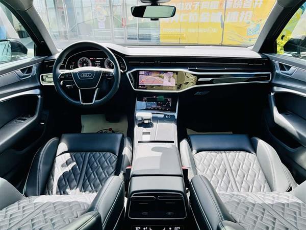 奥迪A6L 2025款 改款 45 TFSI 臻选动感型
