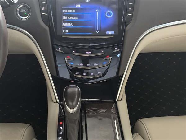 凯迪拉克XTS 2013款 28T 舒适型