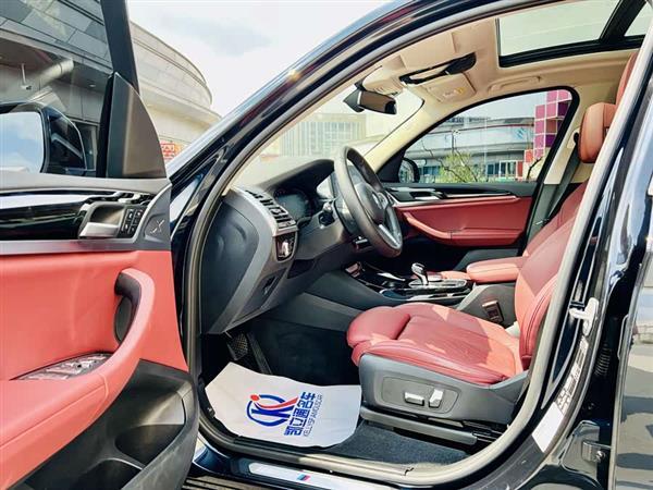 宝马X3 2022款 改款 xDrive25i M运动套装