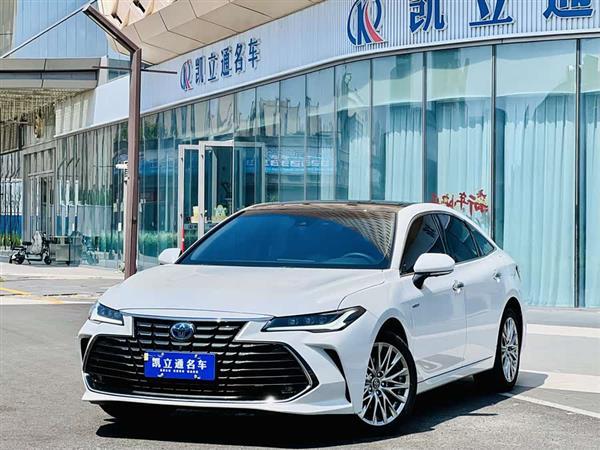 亚洲龙 2023款 双擎 2.5L XLE尊贵版