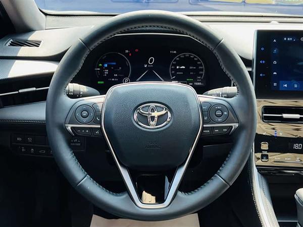 亚洲龙 2023款 双擎 2.5L XLE尊贵版