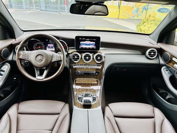 奔驰GLC 2019款 GLC 260 L 4MATIC 豪华型