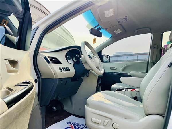 SIENNA 2012款 2.7L 美规版