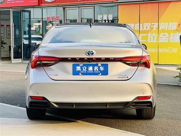 亚洲龙 2019款 双擎 2.5L XLE尊贵版 国VI