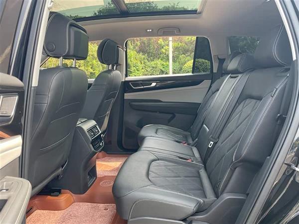 途昂 2022款 380TSI 四驱尊崇旗舰版