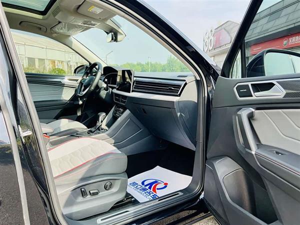 途观L 2022款 330TSI 自动两驱R-Line旗舰版