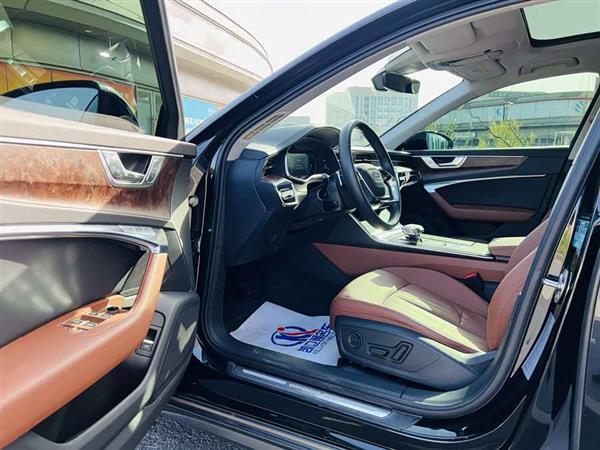 奥迪A6(进口) 2020款 allroad quattro 探索家 55 TFSI 尊享越野型