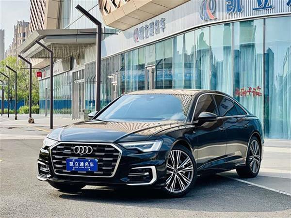 奥迪A6L 2023款 45 TFSI quattro 尊享动感型