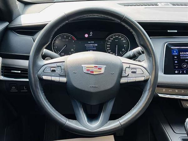 凯迪拉克XT4 2020款 28T 两驱领先型