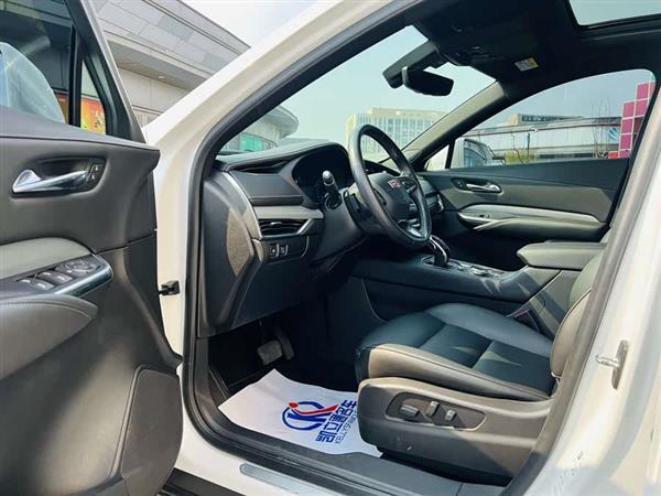 凯迪拉克XT4 2020款 28T 两驱领先型