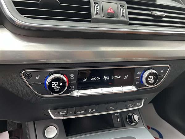 奥迪Q5L 2020款 改款 40 TFSI 荣享时尚型