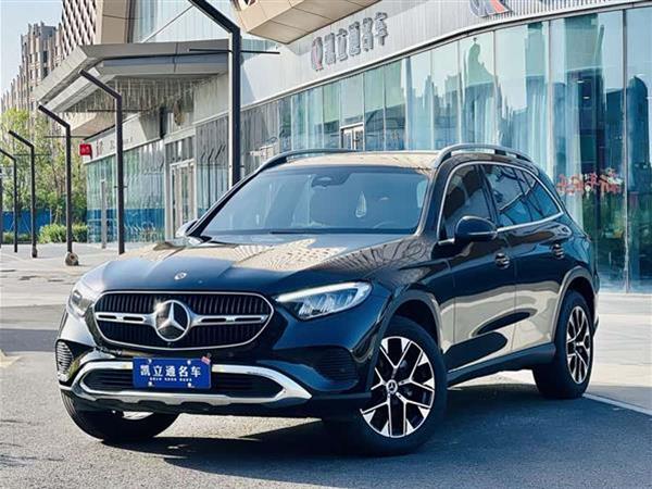 奔驰GLC 2023款 GLC 260 L 4MATIC 动感型 5座