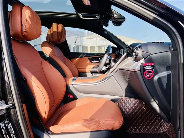 奔驰GLC 2023款 GLC 260 L 4MATIC 动感型 5座