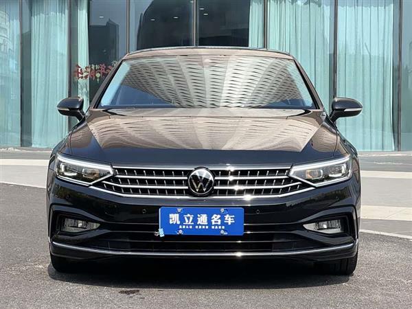 迈腾 2023款 200万辆纪念版 330TSI DSG豪华型