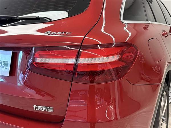 奔驰GLC 2018款 GLC 260 4MATIC 豪华型