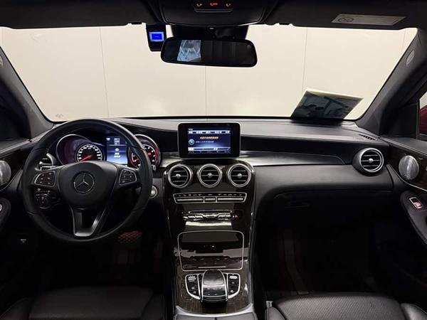 奔驰GLC 2018款 GLC 260 4MATIC 豪华型