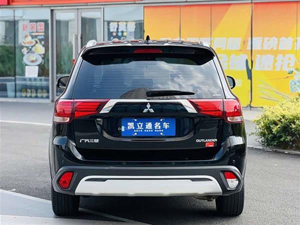 欧蓝德 2020款 2.4L 四驱致享版 7座