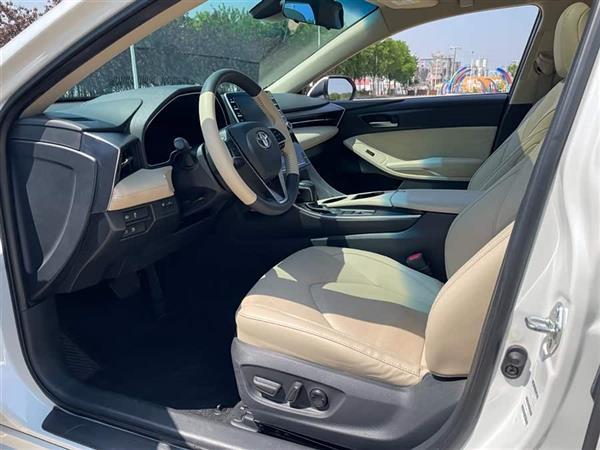 亚洲龙 2019款 2.0L 豪华版 国VI