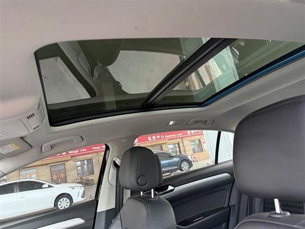 迈腾 2018款 280TSI DSG 领先型