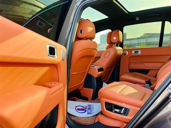 理想L8 2023款 Pro