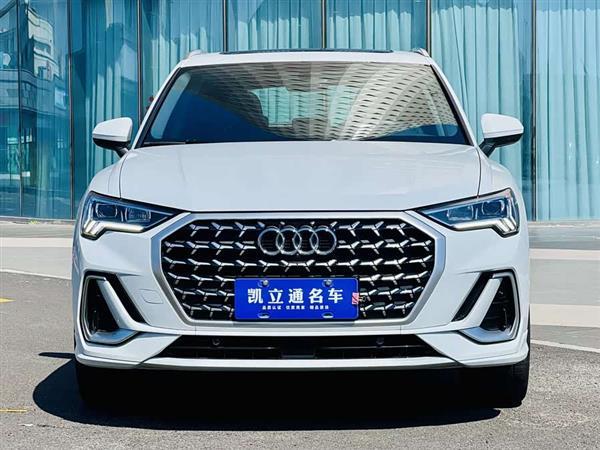 奥迪Q3 2024款 40 TFSI 时尚动感型