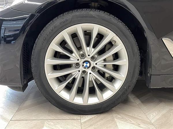 宝马5系 2020款 530Li 领先型 豪华套装