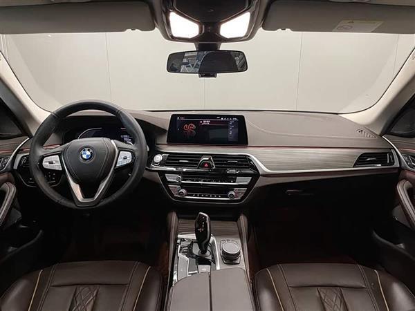 宝马5系 2020款 530Li 领先型 豪华套装