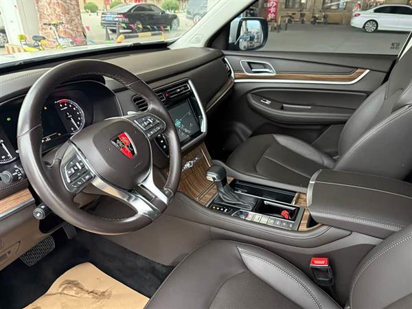 荣威RX8 2019款 30T 智联网两驱超群旗舰版