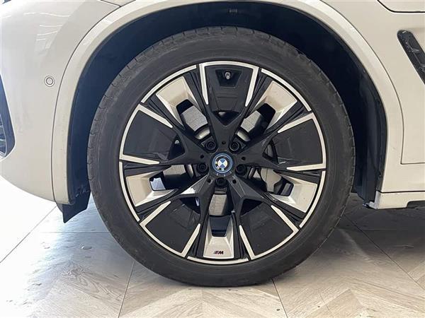 宝马iX3 2022款 创领型