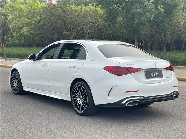 奔驰C级 2024款 C 260 L 运动版
