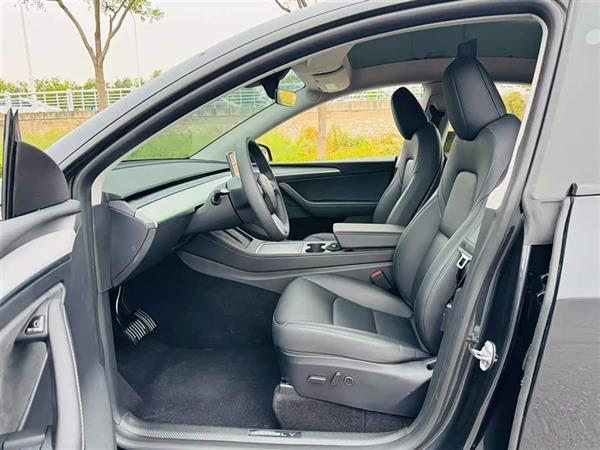 Model Y 2024款 后轮驱动版