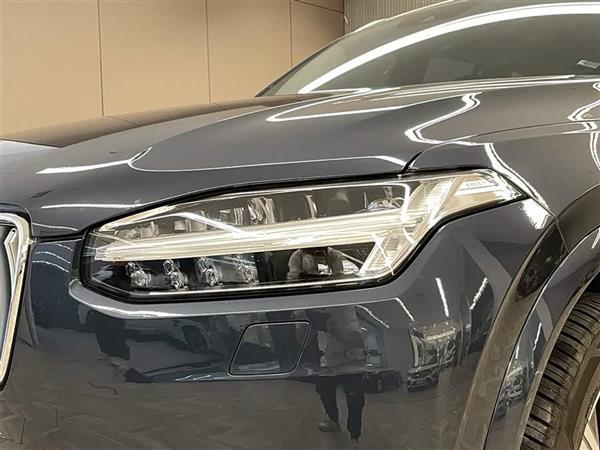沃尔沃XC90 2020款 T6 智雅豪华版 7座