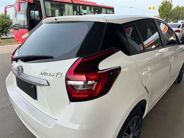 威驰FS 2021款 1.5L CVT锋驰版