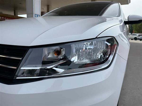 桑塔纳 2021款 1.5L 自动风尚版