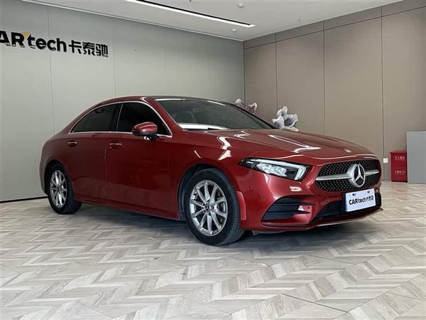 奔驰A级 2019款 改款 A 200 L 运动轿车