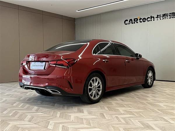 奔驰A级 2019款 改款 A 200 L 运动轿车