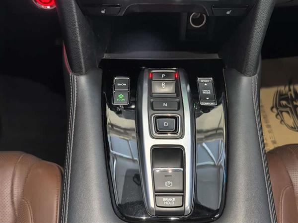 本田UR-V 2017款 370TURBO 四驱尊享版 国V