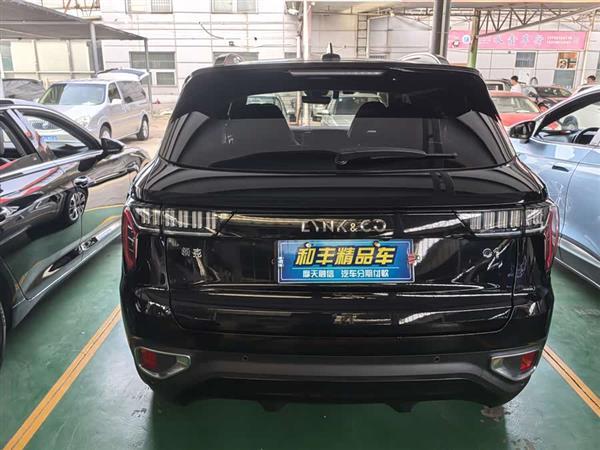 领克01 2017款 2.0T 两驱型Pro版