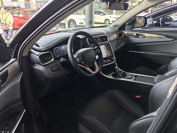 领克01 2017款 2.0T 两驱型Pro版