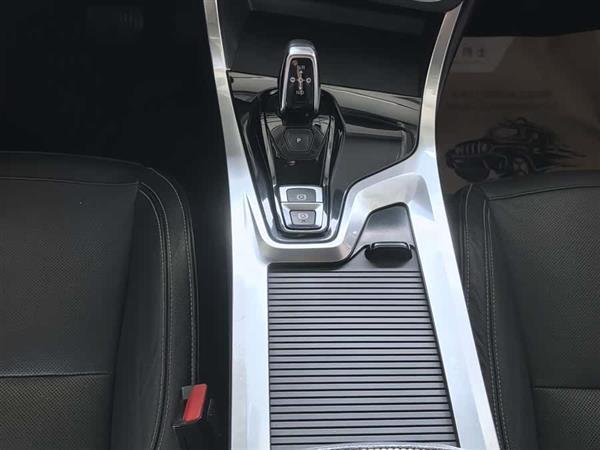 领克01 2017款 2.0T 两驱型Pro版