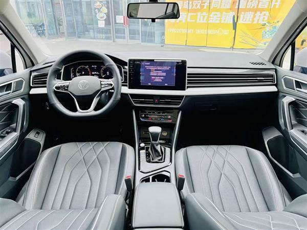 途观L 2022款 330TSI 自动两驱智享版