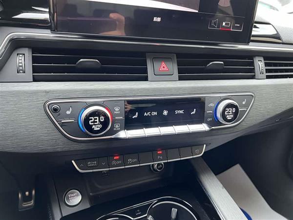 奥迪A4L 2023款 40 TFSI 豪华动感型